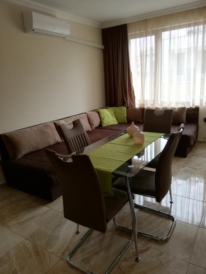 Apartamenti Zhelezovi Pomorie Extérieur photo