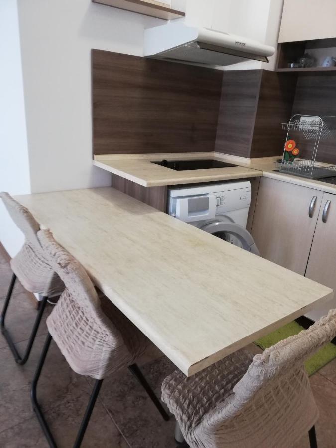 Apartamenti Zhelezovi Pomorie Extérieur photo