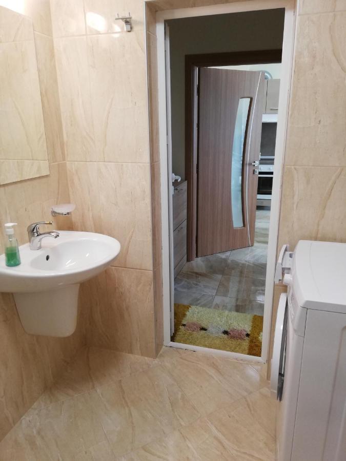 Apartamenti Zhelezovi Pomorie Extérieur photo